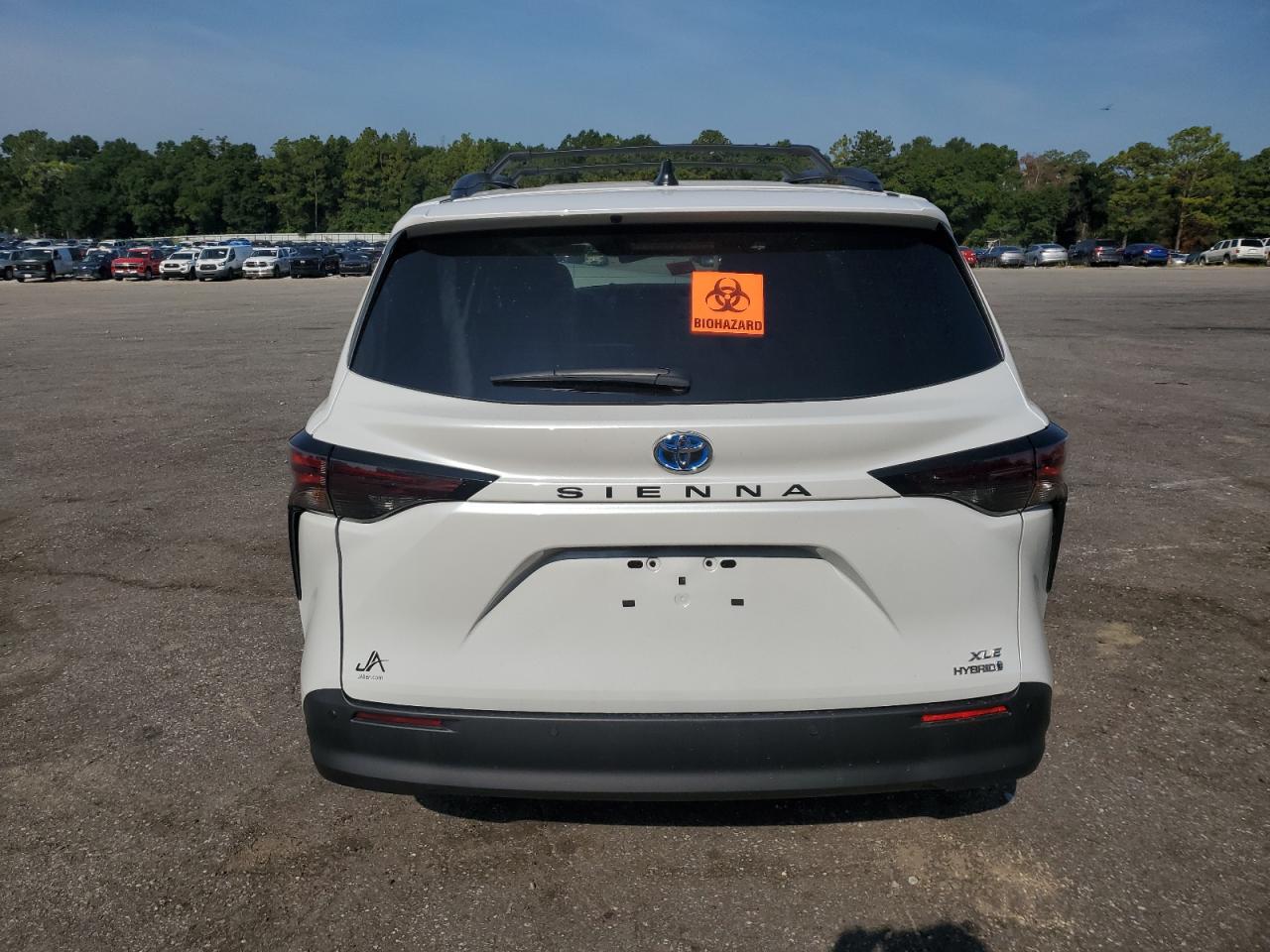 2024 TOYOTA SIENNA XLE VIN:5TDYRKEC4RS203572