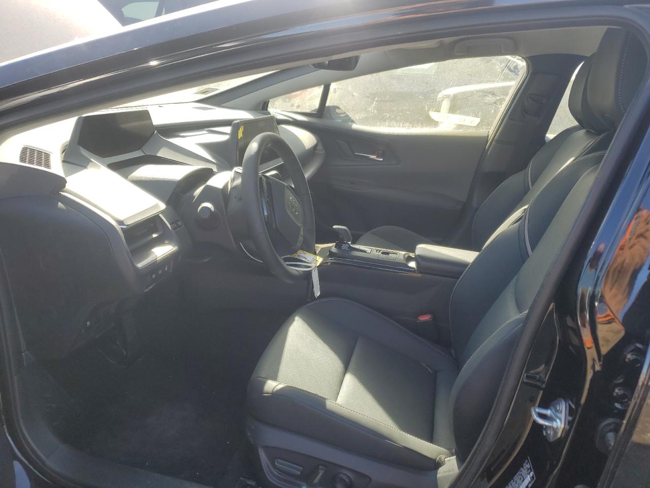 2024 TOYOTA PRIUS LE VIN:JTDADABU2R3019532