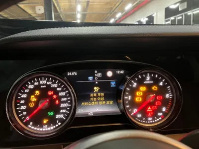 2019 Mercedes-Benz E 220 VIN: