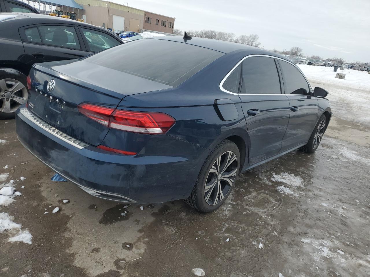 2022 VOLKSWAGEN PASSAT SE VIN:1VWSA7A36NC004578