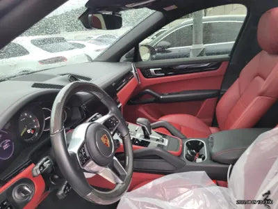 2021 Porsche Cayenne VIN:
