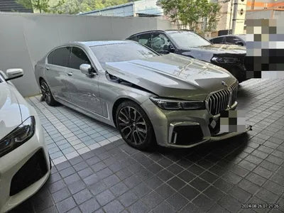 2020 BMW 740 VIN: