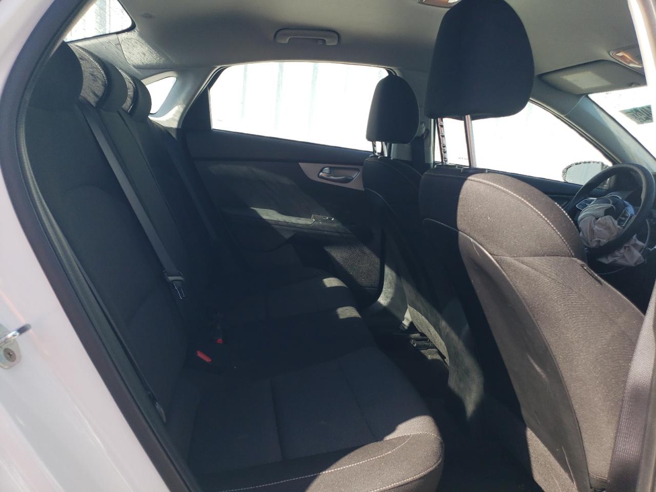 2023 KIA FORTE LX VIN:3KPF24AD1PE573696