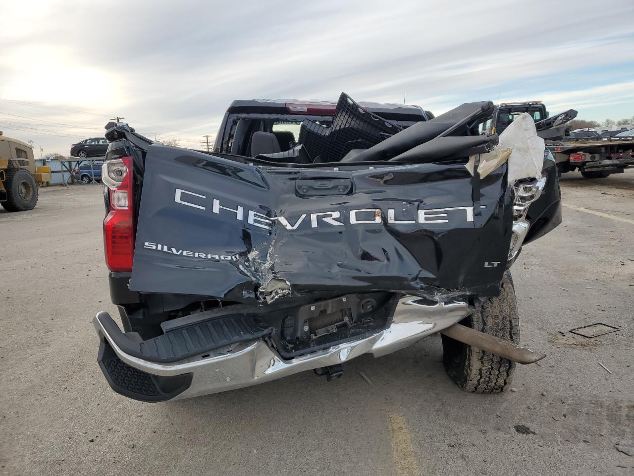 2022 CHEVROLET SILVERADO K1500 LT VIN:1GCPDDEK6NZ607592