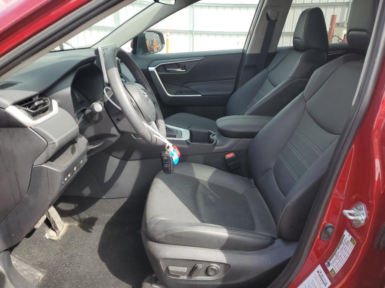 2024 TOYOTA RAV4 XLE PREMIUM VIN:2T3A1RFV0RW478467