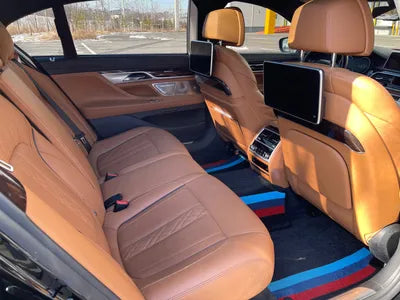 2018 BMW 7 Series WBA7F2104JB236046 VIN:WBA7F2104JB236046