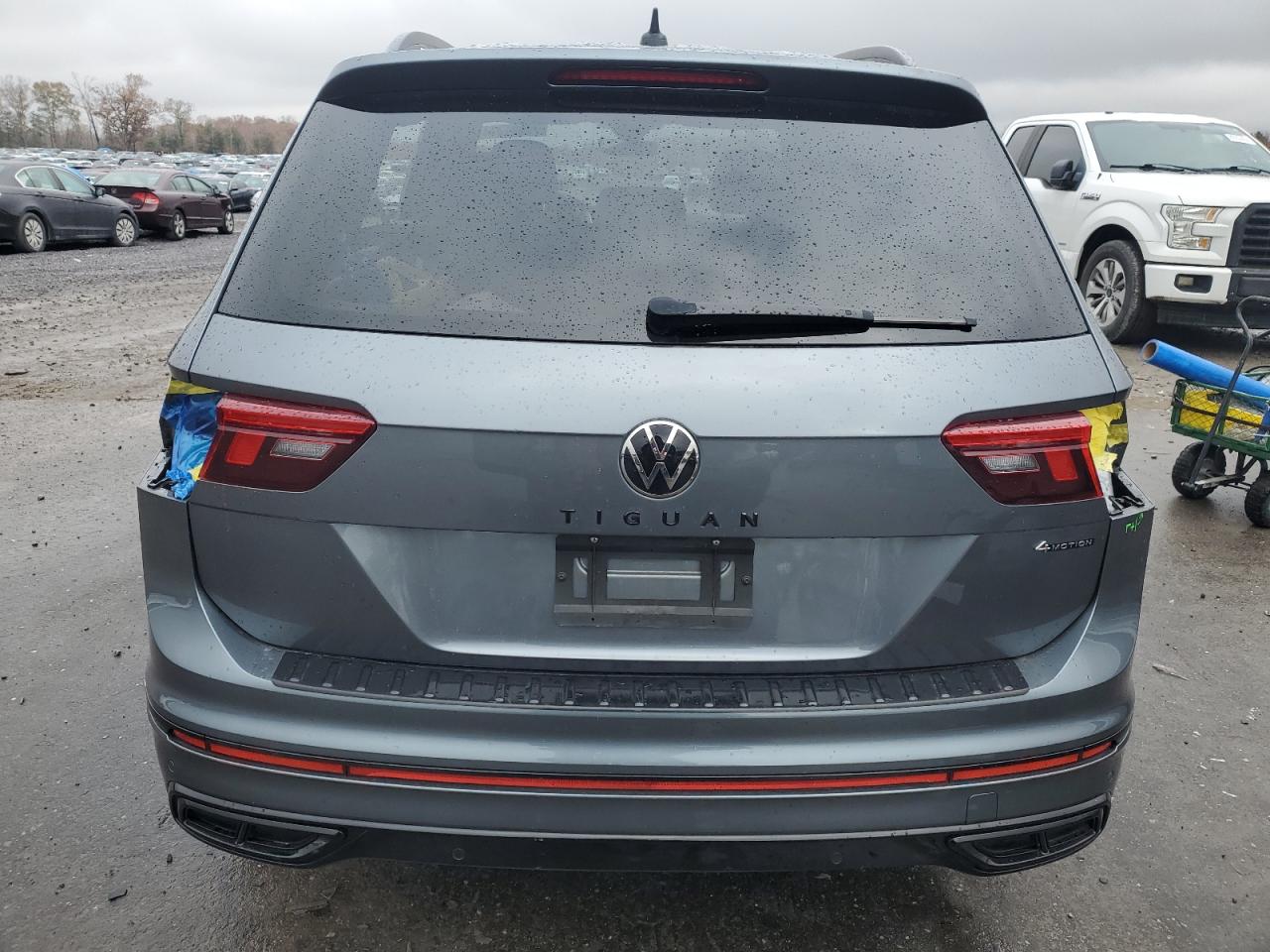 2022 VOLKSWAGEN TIGUAN SE R-LINE BLACK VIN:3VV8B7AX7NM050918