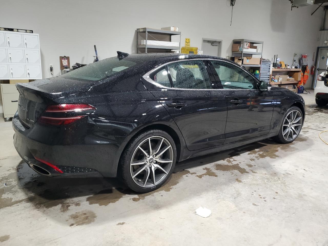 2022 GENESIS G70 BASE VIN:KMTG54TE4NU085411