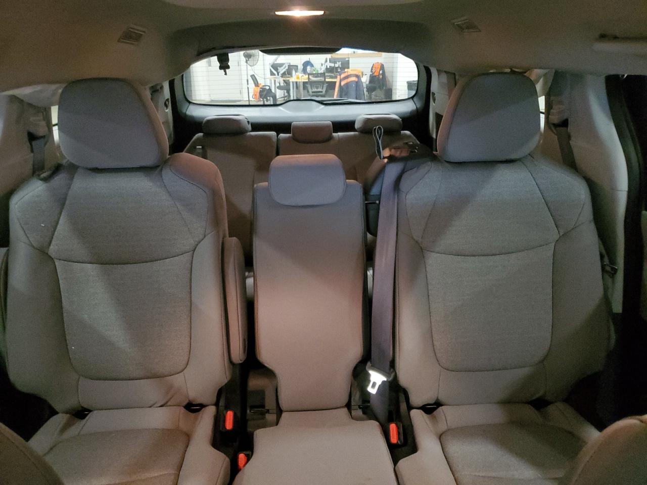 2024 TOYOTA SIENNA LE VIN:5TDKSKFC0RS128944