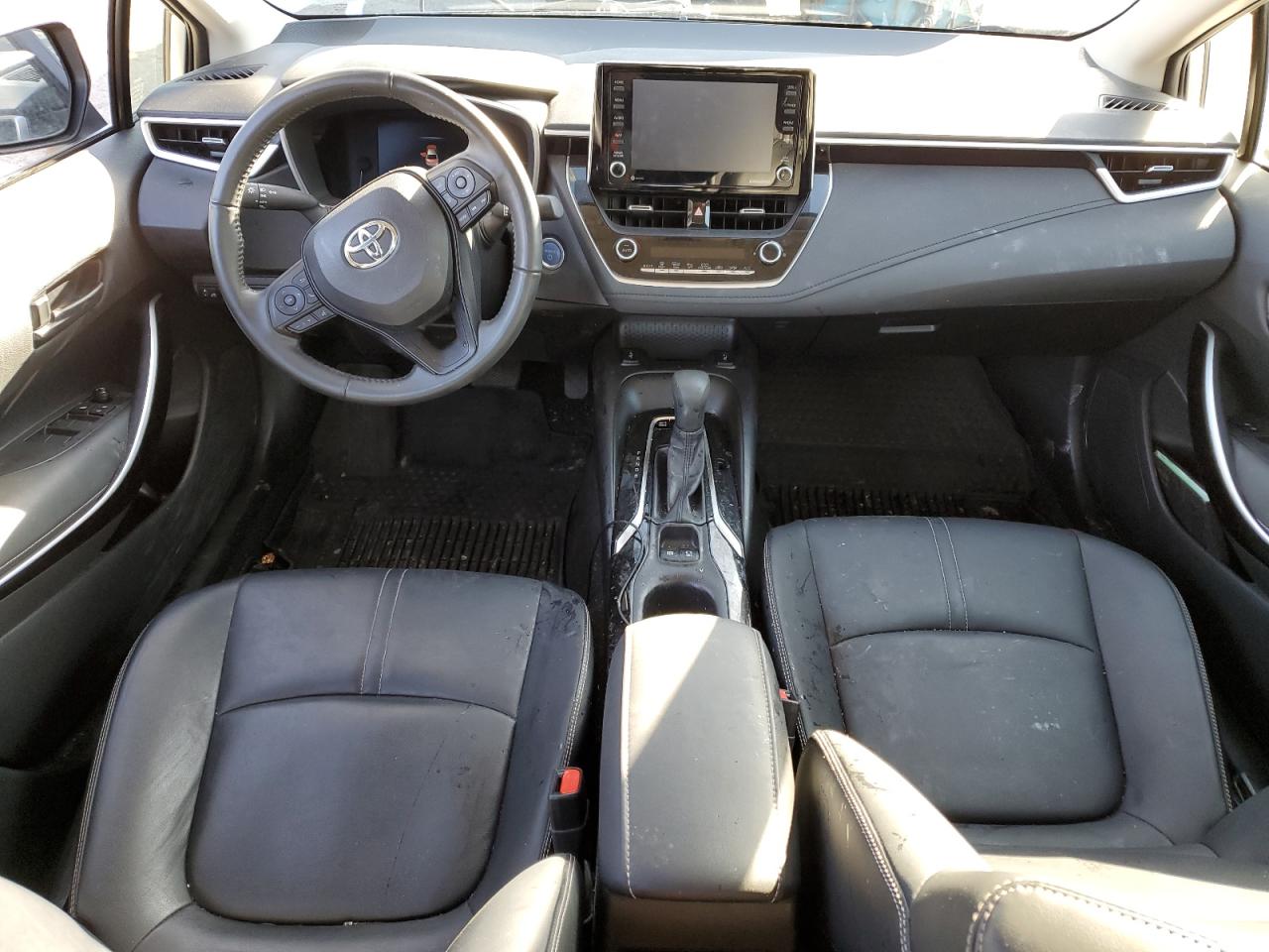 2022 TOYOTA COROLLA LE VIN:JTDEAMDE4N3011010