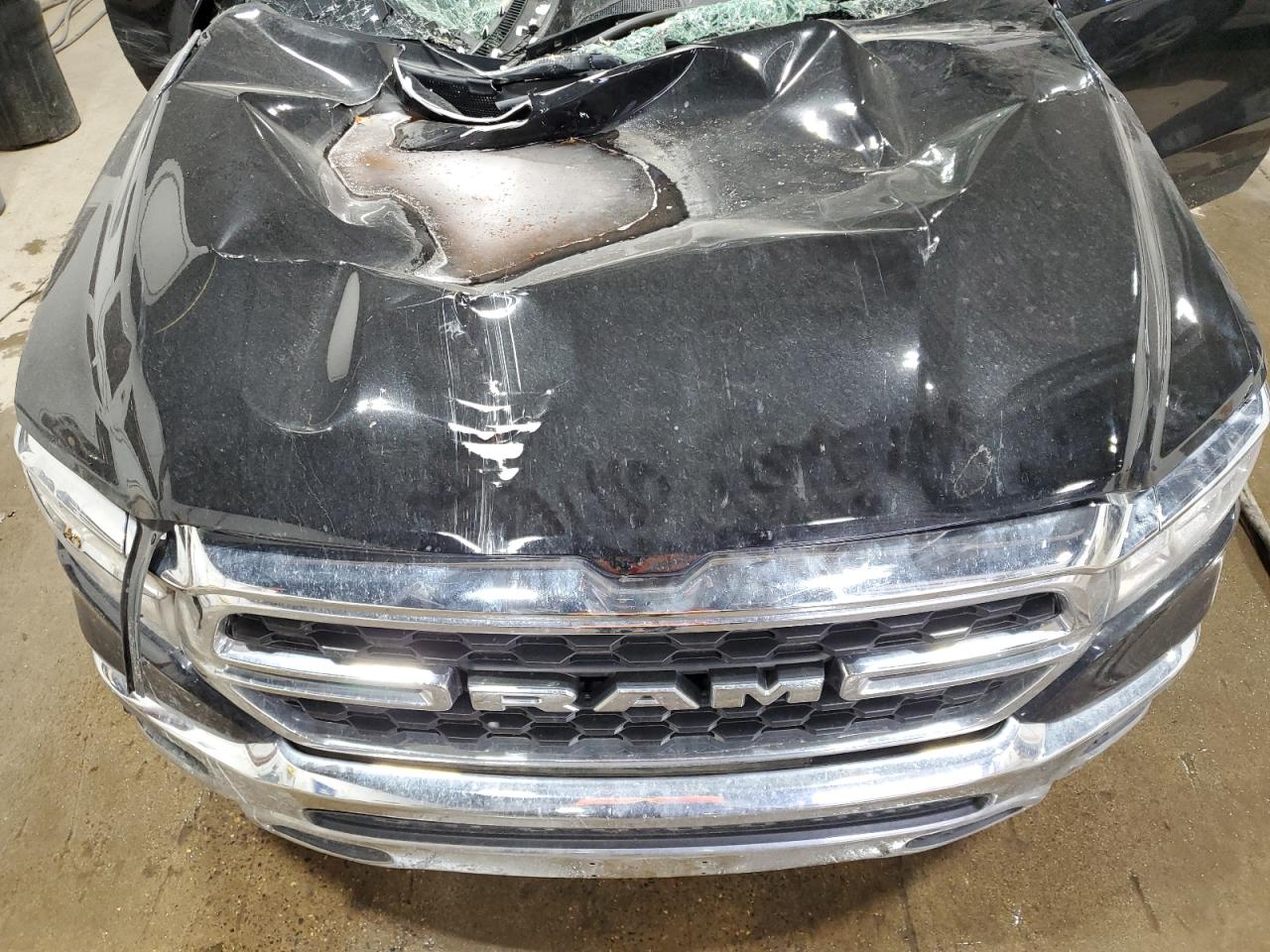 2024 RAM 1500 BIG HORN/LONE STAR VIN:1C6SRFBT4RN192040