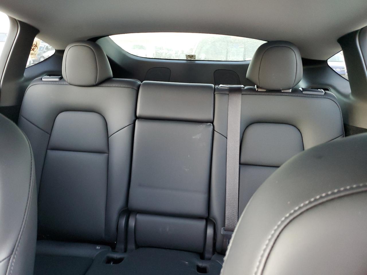 2023 TESLA MODEL Y  VIN:7SAYGDEE0PA165651