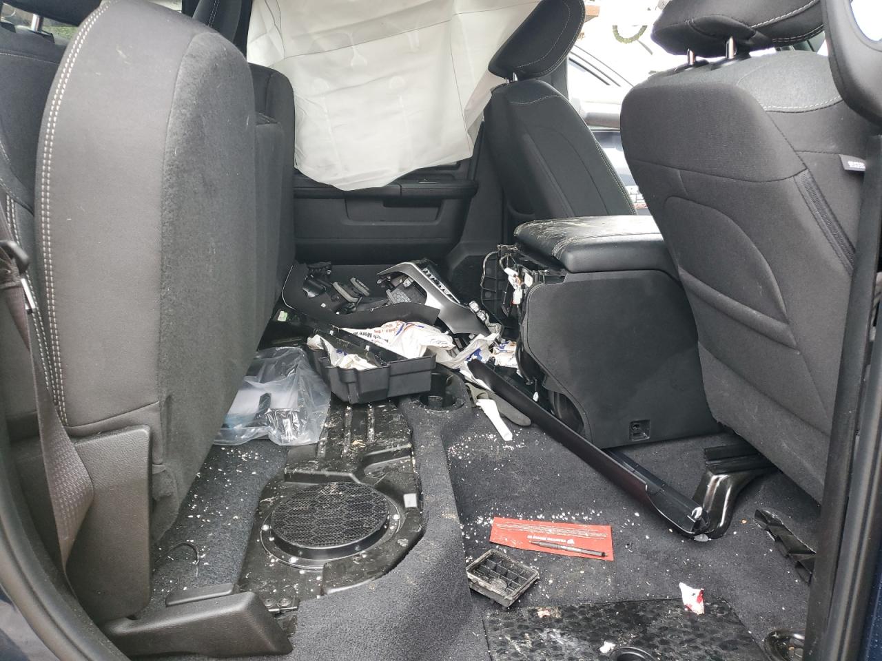 2024 RAM 3500 BIG HORN VIN:3C63RRHL3RG130117