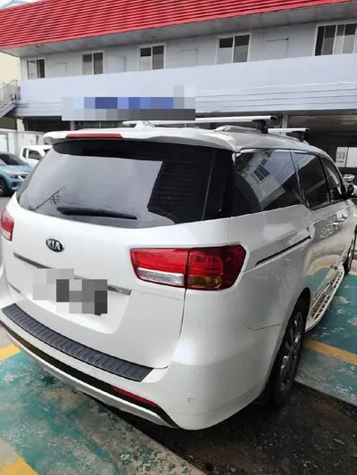 2017 Kia Carnival VIN: