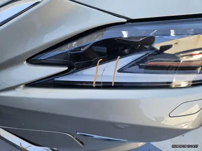 2019 Lexus ES 300 VIN: