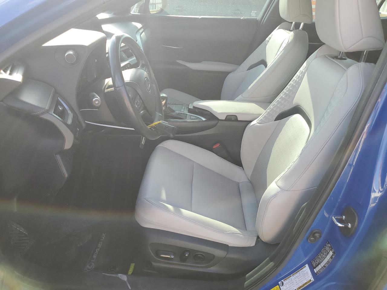 2022 LEXUS UX 200 BASE VIN:JTHX3JBH8N2050413