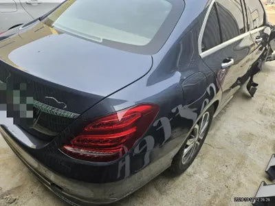 2016 Mercedes-Benz C 220 VIN: