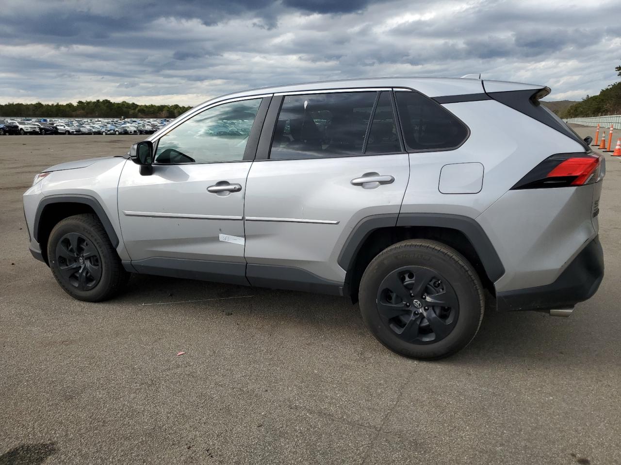 2022 TOYOTA RAV4 LE VIN:2T3F1RFV5NW306242