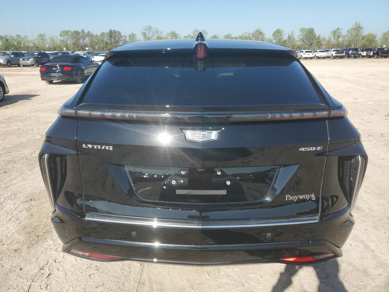 2024 CADILLAC LYRIQ LUXURY VIN:1GYKPPRK1RZ137520