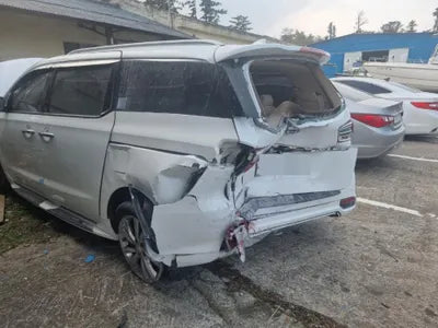 2018 Kia Carnival KNAME81ABKS533413 VIN:KNAME81ABKS533413