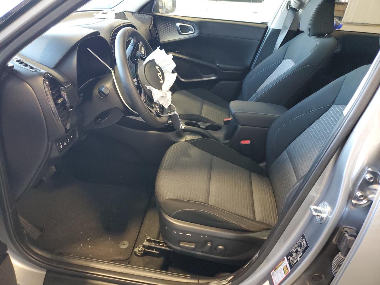2023 KIA SOUL EX VIN:KNDJ33AU0P7841896