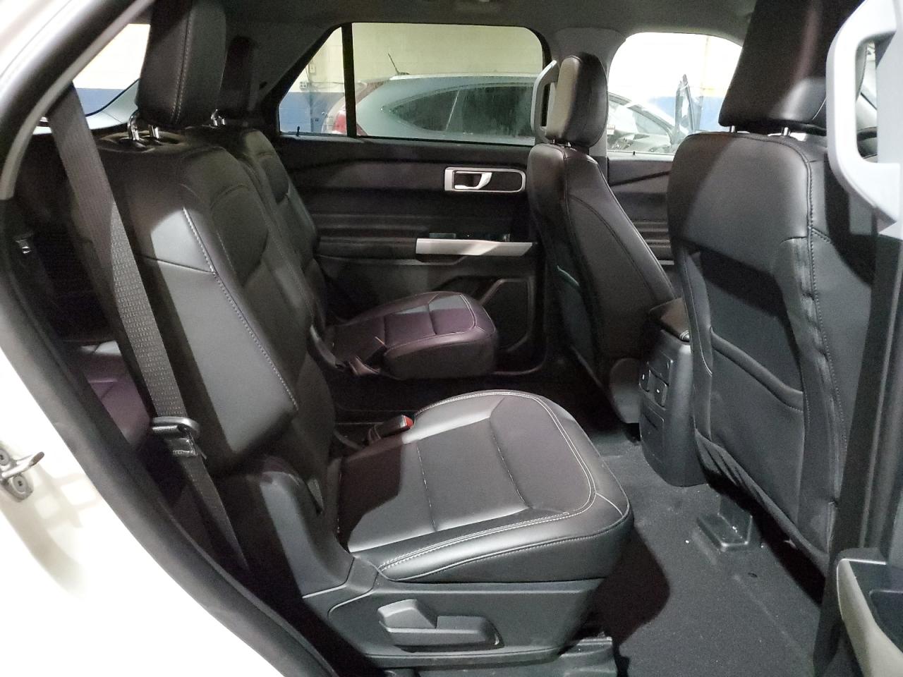 2024 FORD EXPLORER XLT VIN:1FMSK8DH4RGA72966