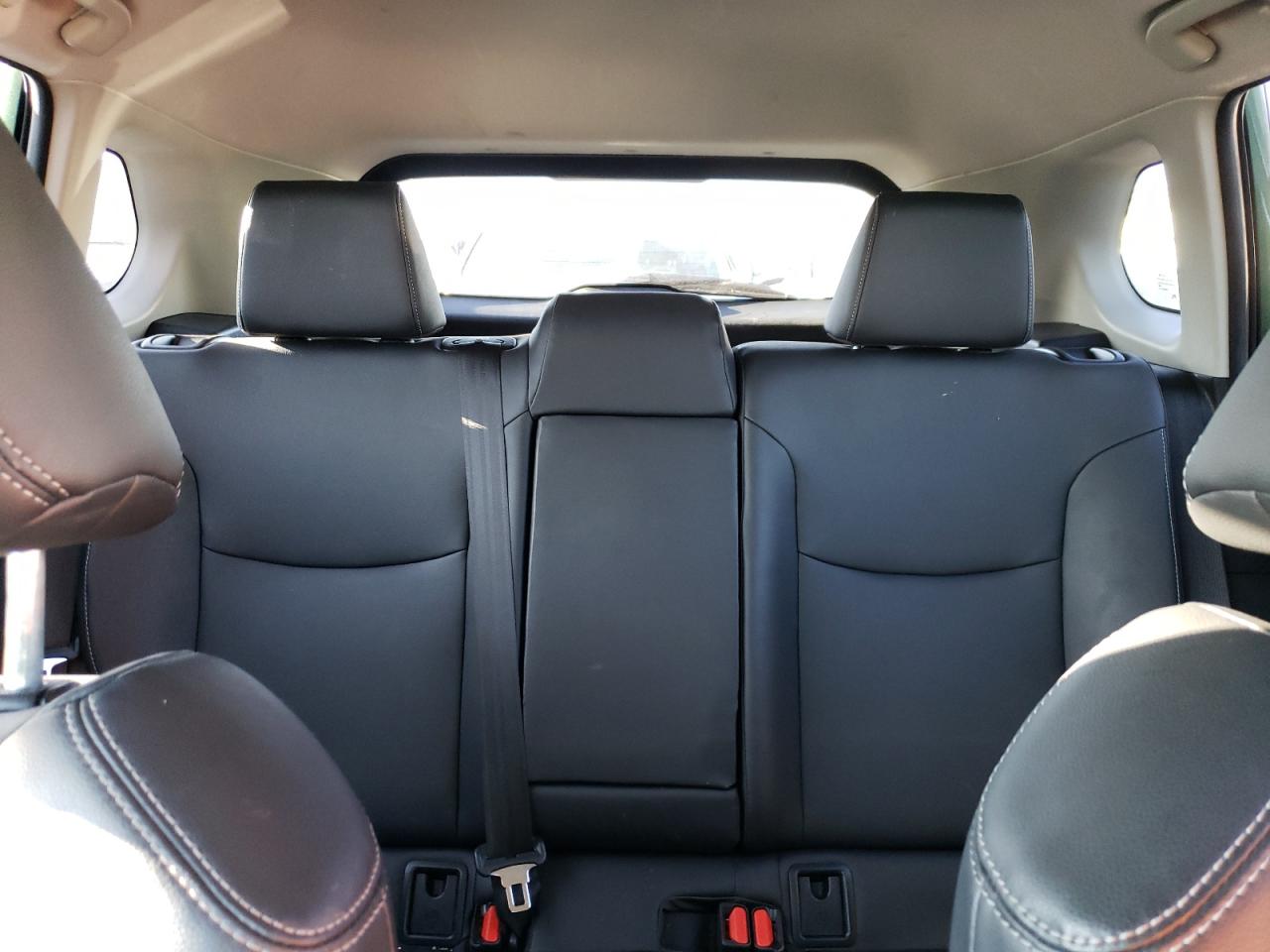 2023 TOYOTA COROLLA CROSS XLE VIN:7MUDAABG0PV078791