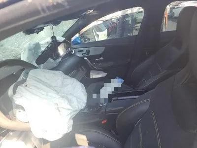 2022 Mercedes-Benz A 45 AMG VIN: