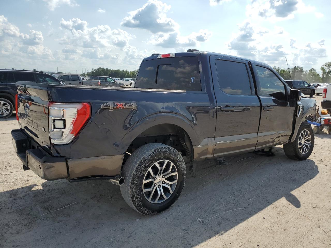 2022 FORD F150 SUPERCREW VIN:1FTFW1E82NFB30461