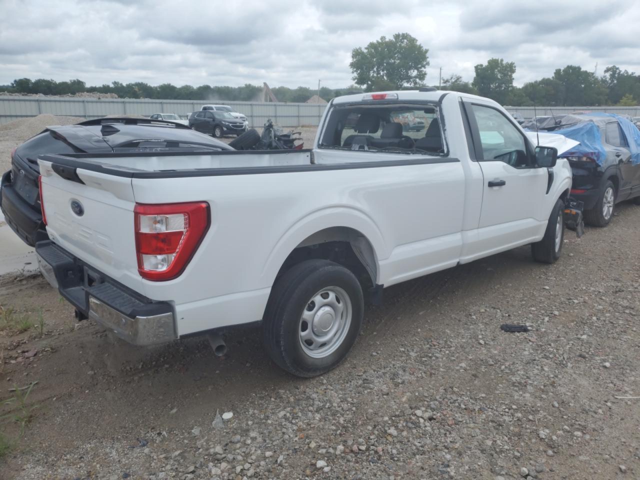 2023 FORD F150  VIN:1FTMF1CB2PKD83800