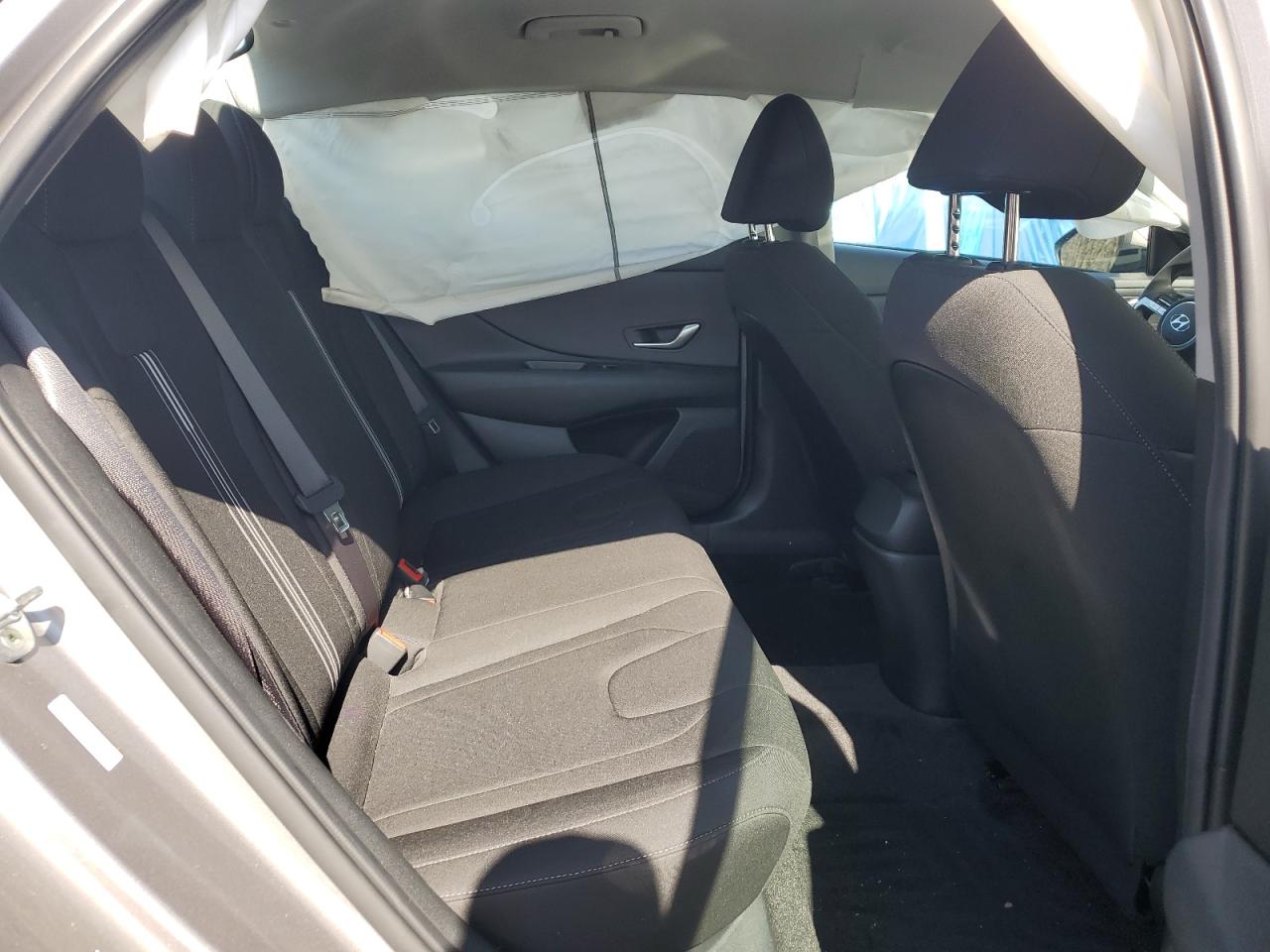 2023 HYUNDAI ELANTRA SEL VIN:KMHLM4AG6PU372767