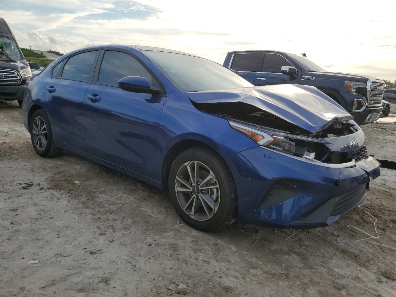 2024 KIA FORTE LX VIN:3KPF24AD7RE772898