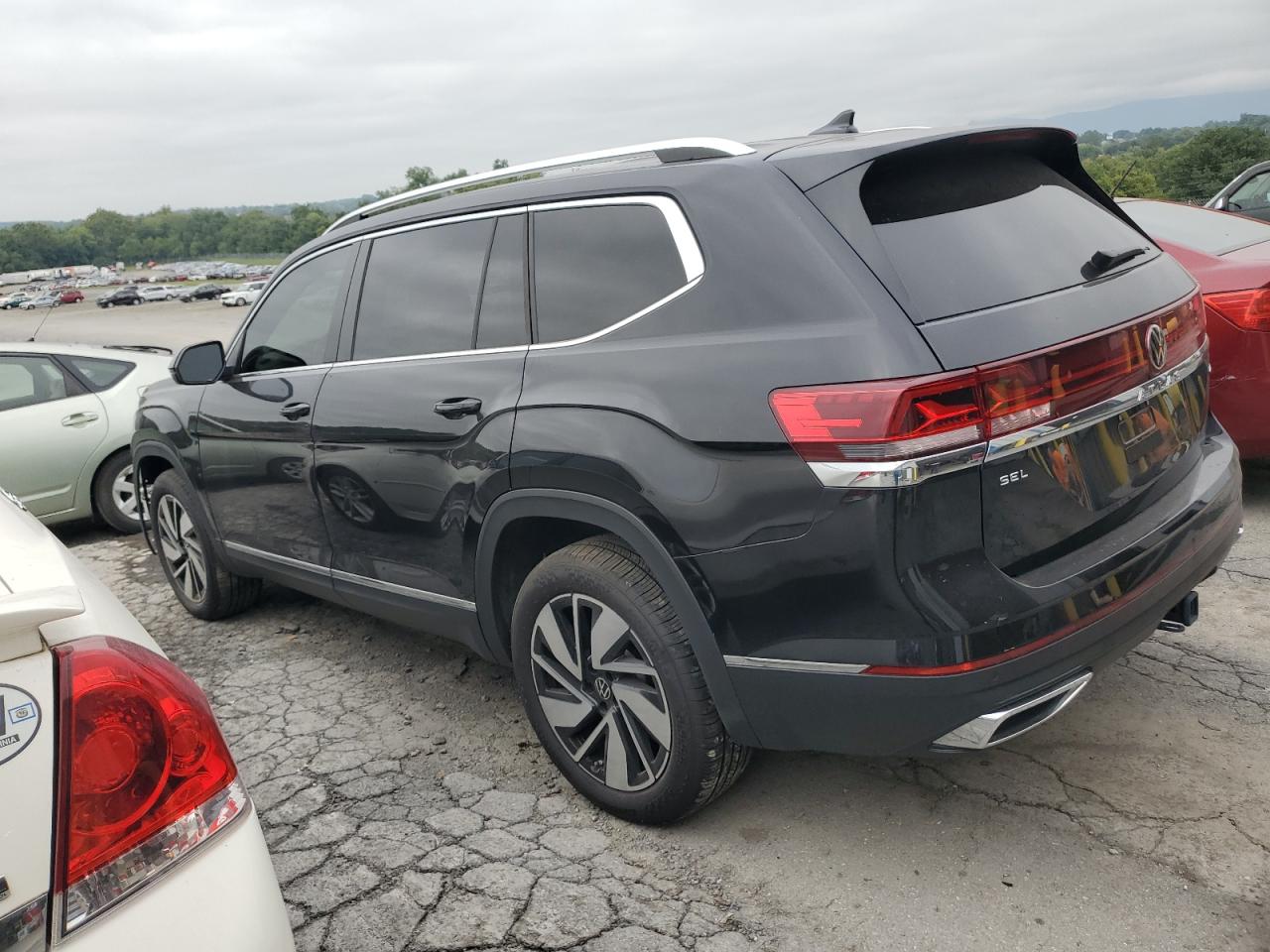 2024 VOLKSWAGEN ATLAS SEL VIN:1V2BR2CA9RC533490