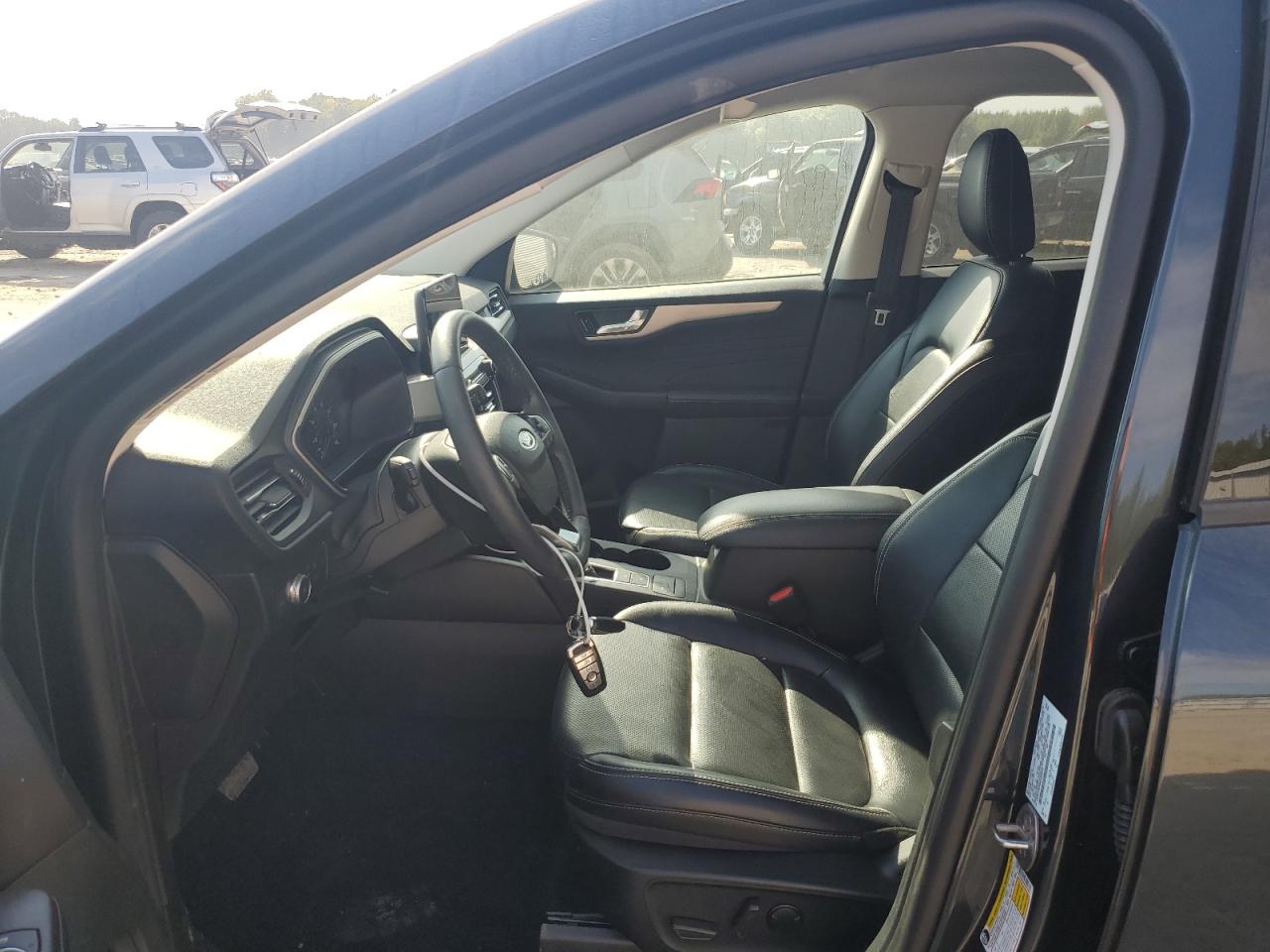 2022 FORD ESCAPE SEL VIN:1FMCU0H68NUB09263