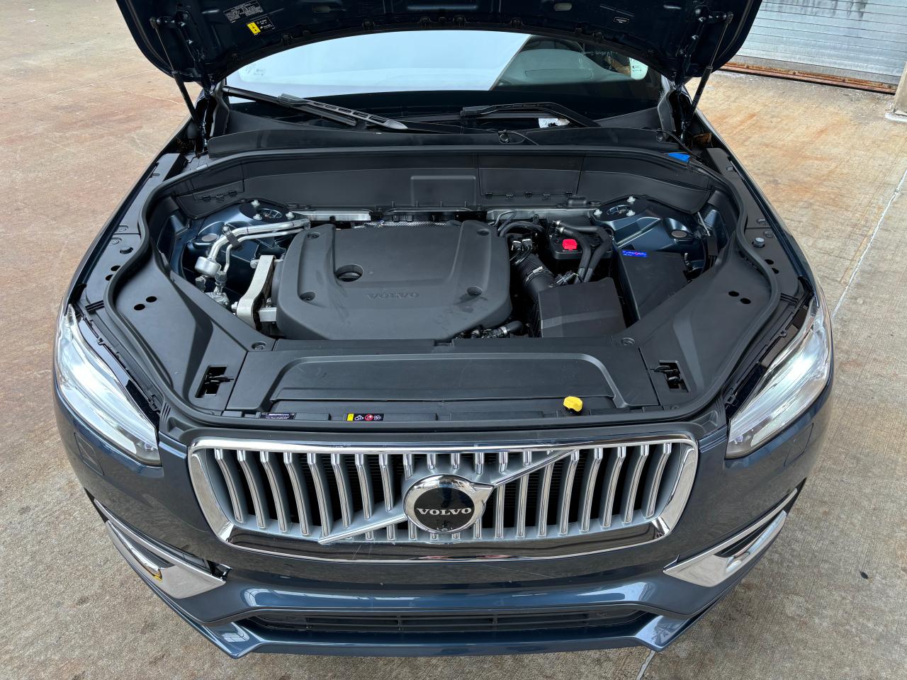 2024 VOLVO XC90 PLUS VIN:YV4062PE3R1155917