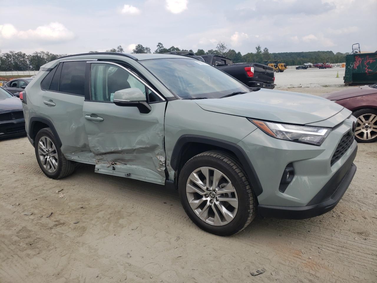 2022 TOYOTA RAV4 XLE PREMIUM VIN:2T3C1RFVXNW215017