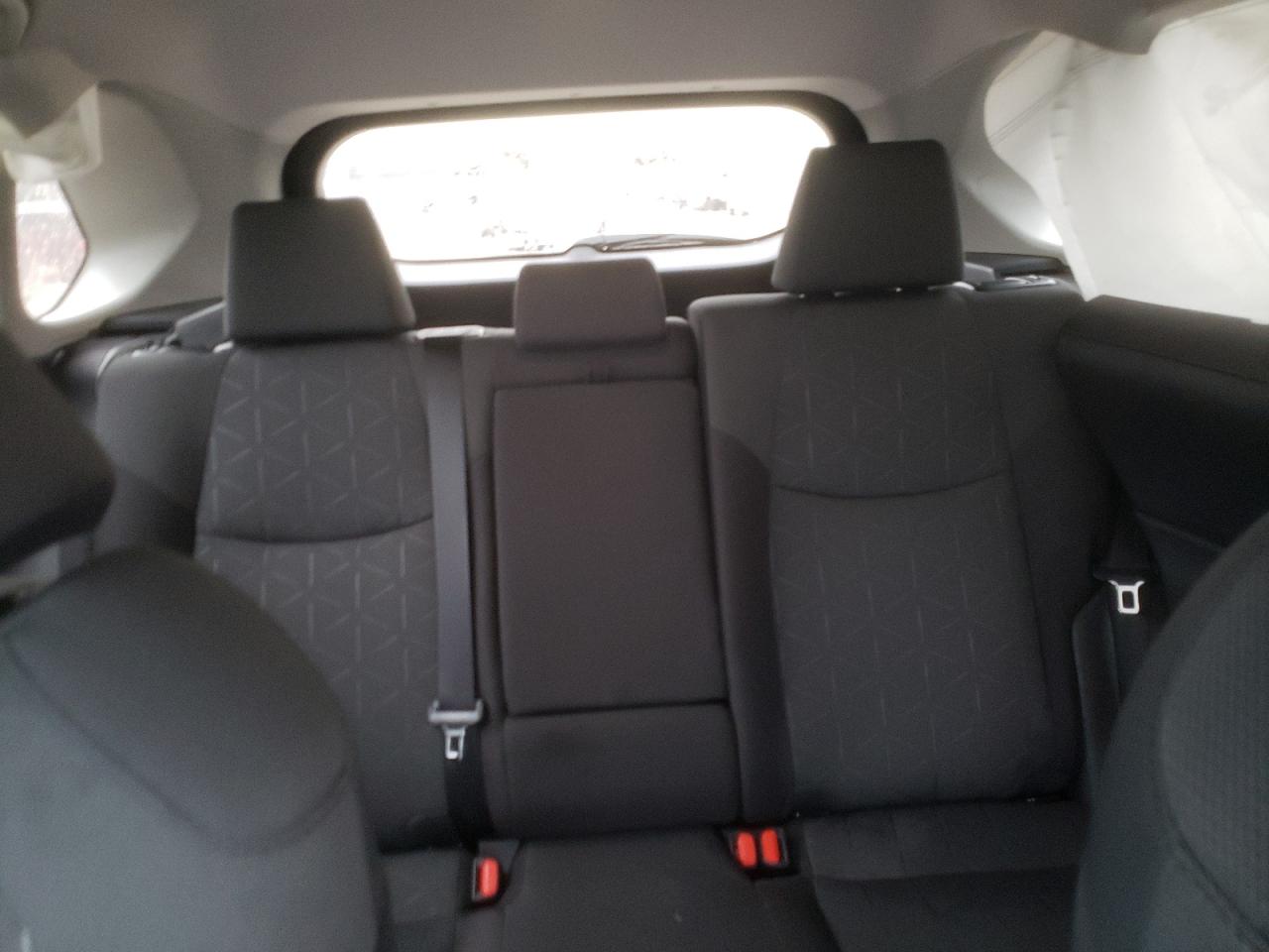 2022 TOYOTA RAV4 XLE VIN:2T3W1RFV2NC193772