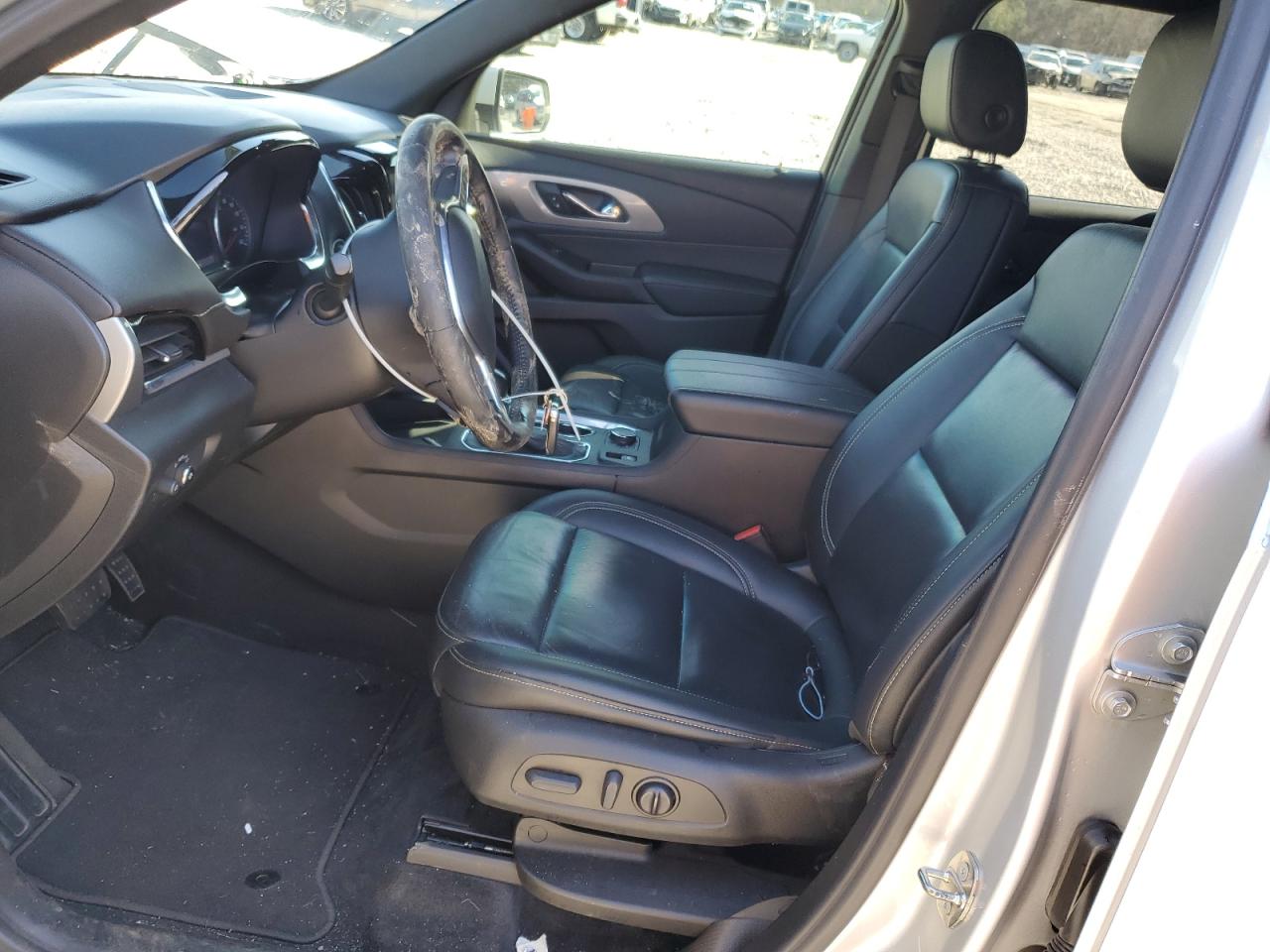 2022 CHEVROLET TRAVERSE LT VIN:1GNERHKW8NJ105874