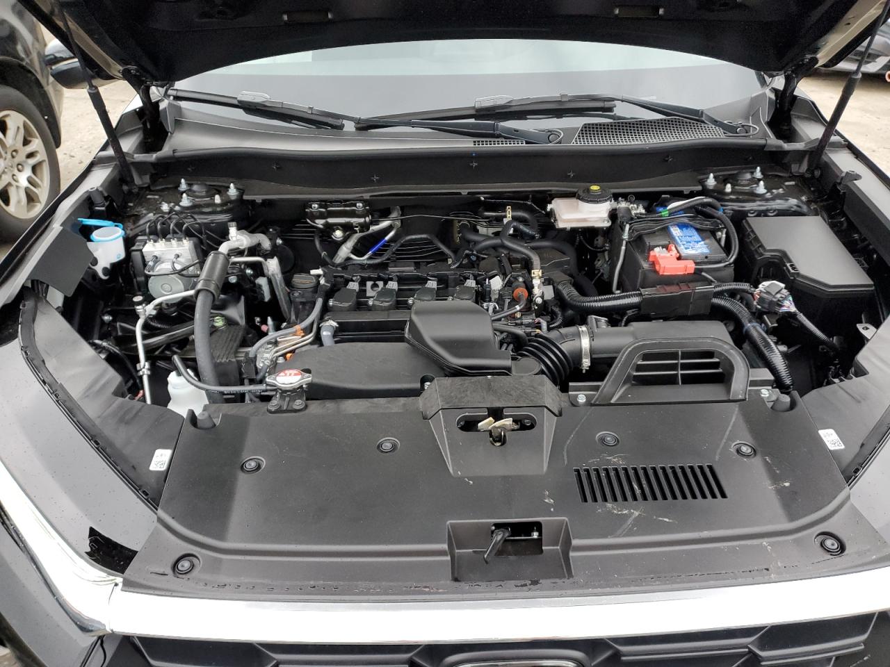 2024 HONDA CR-V LX VIN:2HKRS4H24RH452547