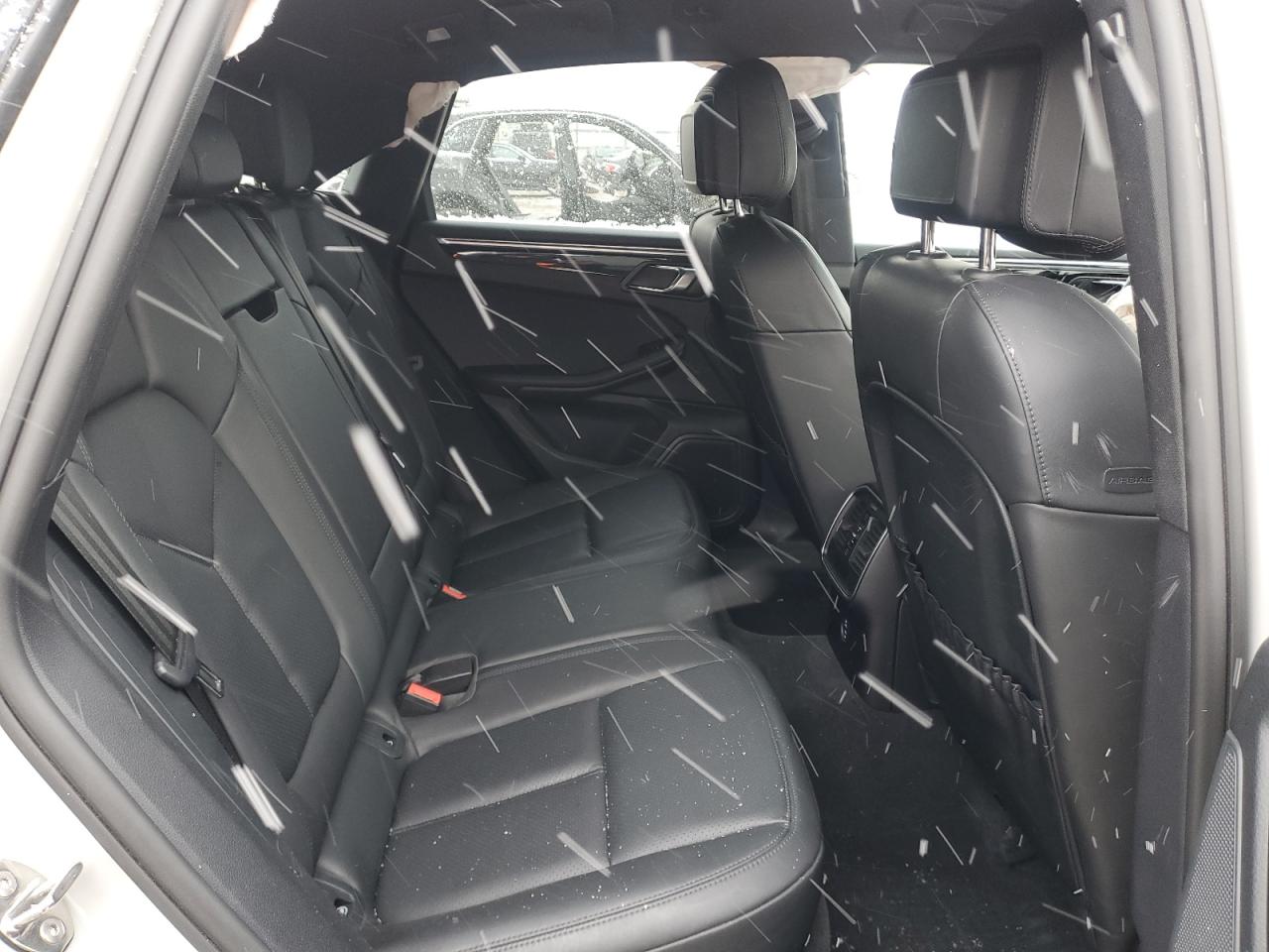 2022 PORSCHE MACAN  VIN:WP1AA2A59NLB06295