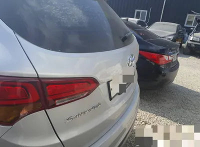 2016 Hyundai Santa FE KMHSW81UBGU686171 VIN:KMHSW81UBGU686171