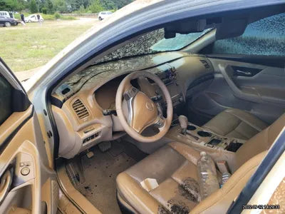 2015 Nissan Altima VIN: