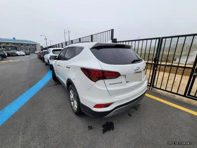 2016 Hyundai Santa FE KMHSW81UBGU679036 VIN:KMHSW81UBGU679036