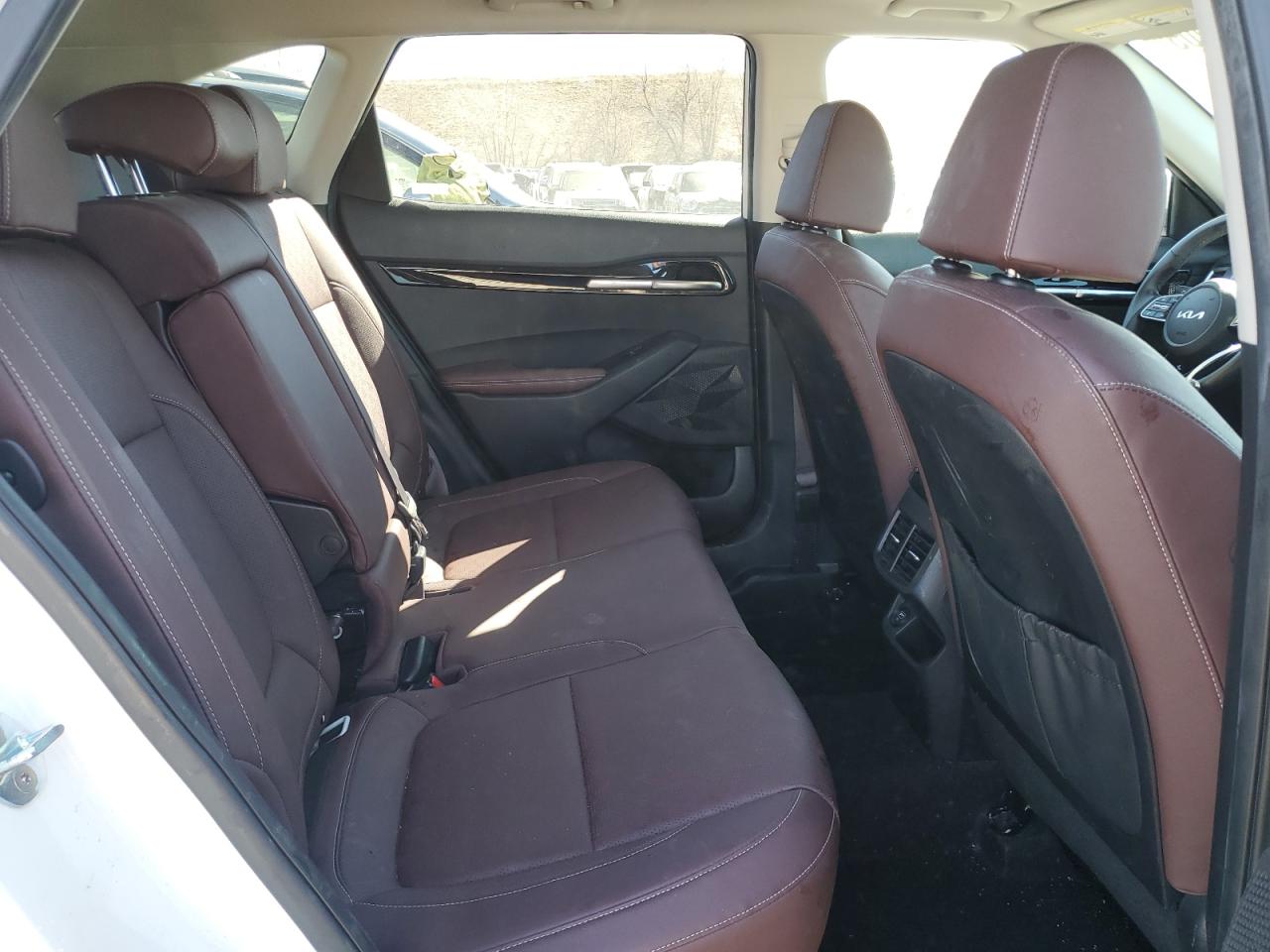 2022 KIA SELTOS SX VIN:KNDETCA25N7259273