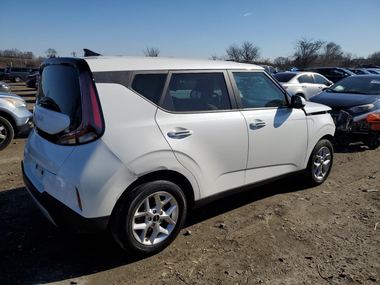 2023 KIA SOUL LX VIN:KNDJ23AU8P7867231