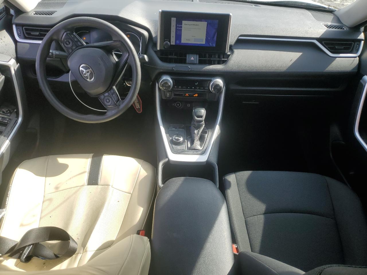 2024 TOYOTA RAV4 LE VIN:2T3MWRFV0RW201428