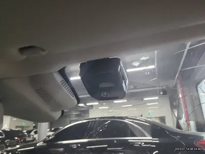 2019 Mercedes-Benz E 300 VIN: