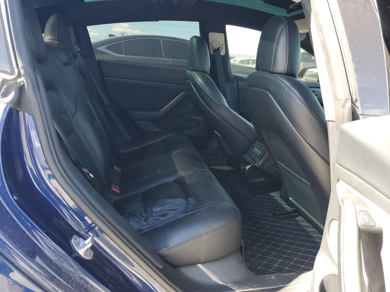 2022 TESLA MODEL 3  VIN:5YJ3E1EB1NF339163