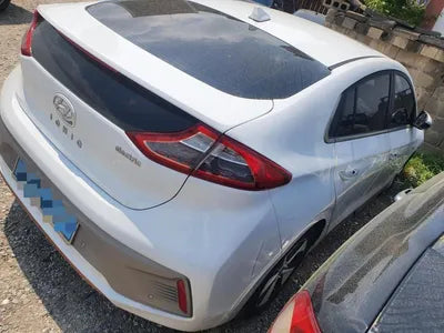 2017 Hyundai Ioniq KMHC051HFJU021179 VIN:KMHC051HFJU021179