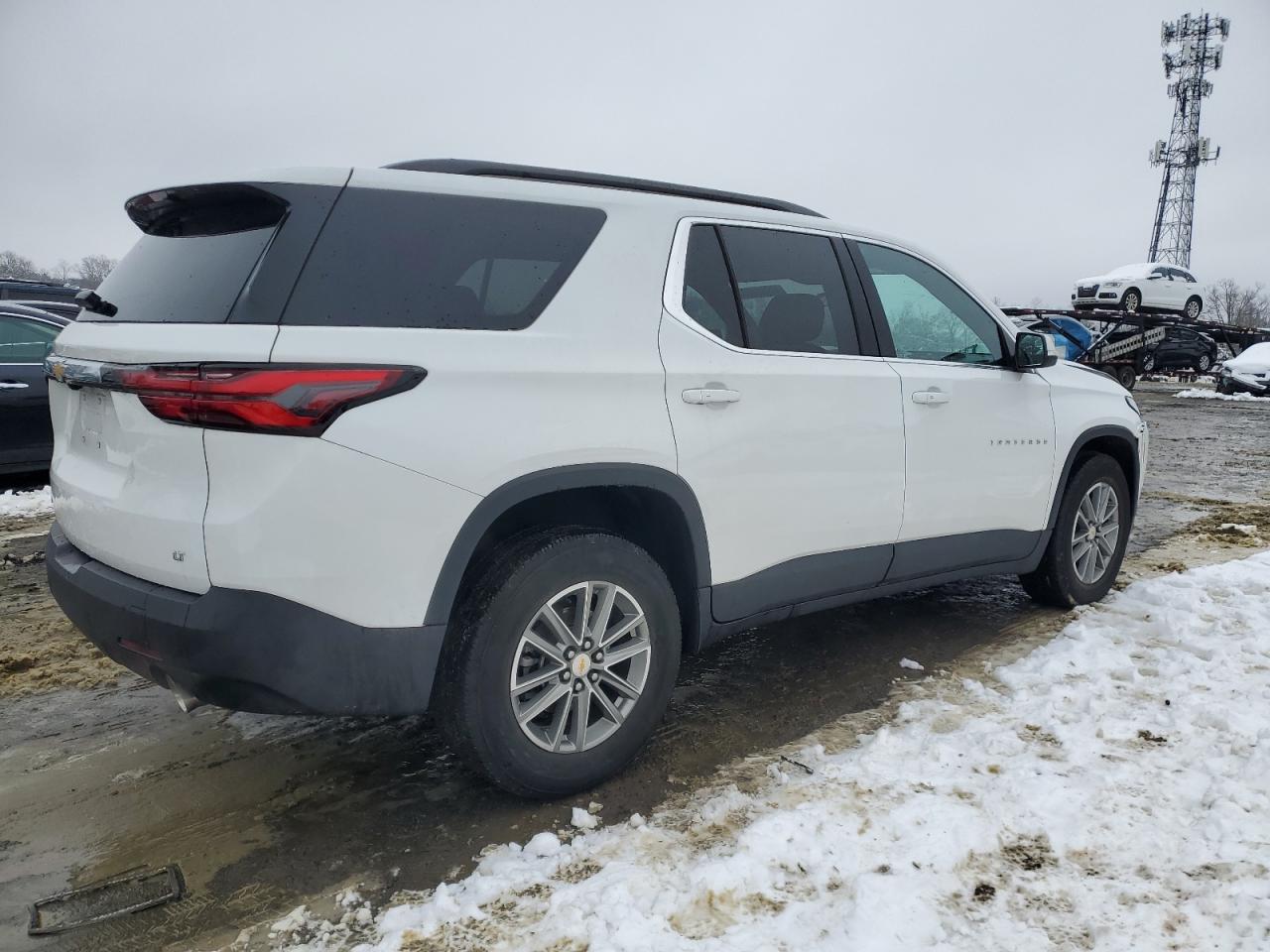 2023 CHEVROLET TRAVERSE LT VIN:1GNEVGKWXPJ179256